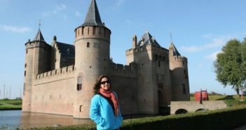 Muiderslot. Um dos castelos mais visitados na Holanda. Castelo Muiderslot - Holanda
