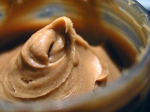 Pindakaas ou Manteiga de Amendoim © Wikipedia