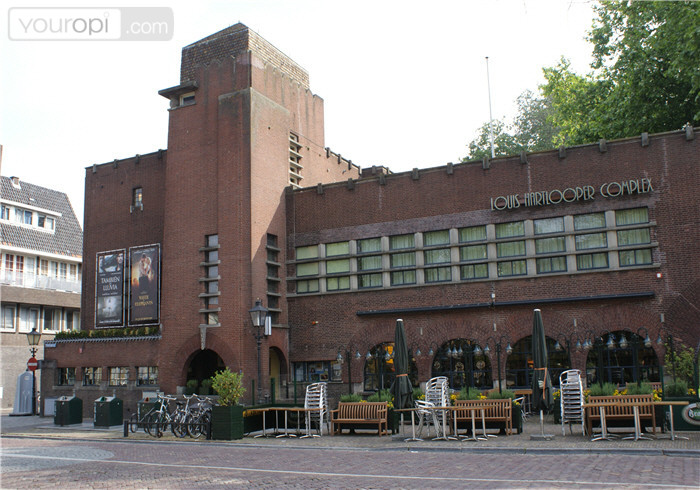 Louis Hartlooper Complex